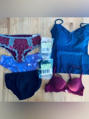 NWT Victoria’s Secret Bundle Set